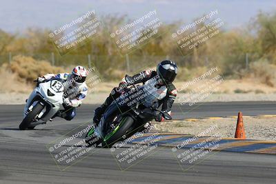 media/Feb-04-2023-SoCal Trackdays (Sat) [[8a776bf2c3]]/Turn 2 (1140am)/